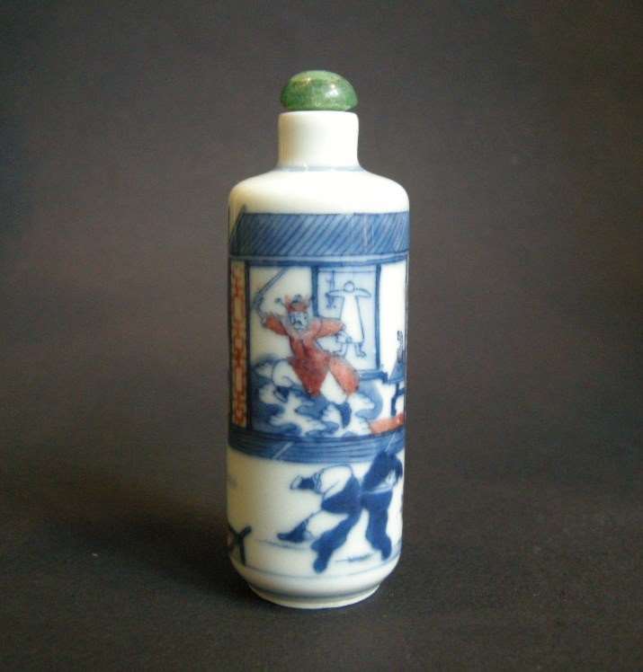Porcelain snuff bottle